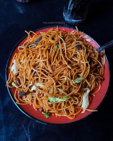 Local Veg Chowmein At Its Best😉 The best Khaja check ❤ . . For more @thejauntyfoodie . . . #khaja #khajaoclock #khajatime #vegchowmein #chowmein #localchowmein #kathmandu #kathmandunepal #nepal🇳🇵 #nepal #nepalifood #nepalifoodblogger #todayfood #today #picoftheday #pictureoftheday #photooftheday #photooftheday❤️ #yummy #damidamidami #tastytasty #foodstyling #foodblog #sahi #reelsinstagram #momo Veg Chowmein, Nepali Food, Chow Mein, Food Styling, Seafood Recipes, Nepal, Food Blog, Seafood, Good Things