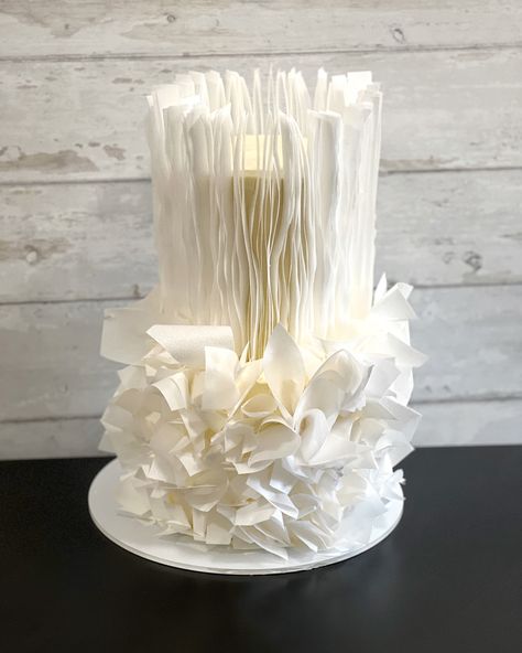 Wafer paper wedding cake Rice Paper Sails Wedding Cake, Wafer Paper Cake Design, Wafer Paper Wedding Cake, Cakes With Wafer Paper Designs, Wafer Paper Flower Wedding Cake, Wedding Cakes With Wafer Paper, Wafer Paper Ruffle Cake, Textured Cake, Paper Cakes