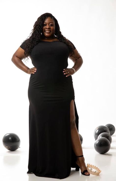 #21stbirthday #photoshoot #21stbirthdaydecorations Plus Size Black Dress, Plus Size Black Dresses, 21st Birthday Decorations, Plus Size Black, 21st Birthday, Peplum Dress, Black Dress, Plus Size, Birthday