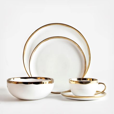 The 5 Most Popular Dinnerware Sets for Millennials | Kitchn Rose Gold Dinnerware Set, Dinnerware Trends 2023, Everyday China Dinnerware Sets, White And Gold Dishes, Unique Dinnerware Set, Everyday Dishes Dinnerware Sets, Dinner Ware Set, China Sets Dinnerware, Dinner Sets Dinnerware Modern