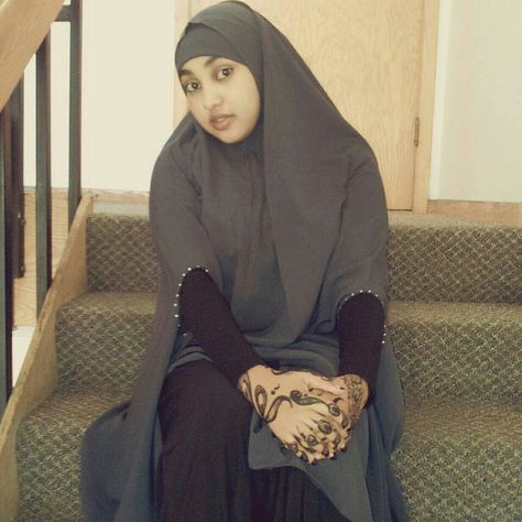 Naima from somalia #hijab#xijaabka Xijaabka Fashion, Girls Hijab, Allah Names, How To Draw Hair, Quick Saves