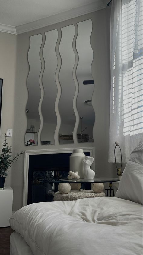 Ikea Wavy Mirror Ideas, Wavy Mirrors, Wavy Mirror Decor, Wall Mirror Ideas Bedroom, Mirror Wall Decor Bedroom, Mirror Decor Ideas, Wavy Mirror, Ikea Mirror, Apartment Living Room Design