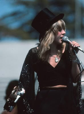 Stevie Nicks Costume, Stevie Nicks Style, Stephanie Lynn, Look Boho Chic, Stevie Nicks Fleetwood Mac, Mazzy Star, Florence Welch, I'm With The Band, Jane Birkin