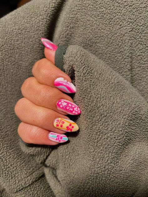 Pink surfboard theme Barbie nails in various designs Malibu Nails, Barbie Pink Nails, Barbie Nails, Edgy Nails, Malibu Barbie, Cute Acrylic Nails, Nails Nailart, Pink Nails, Pretty Nails