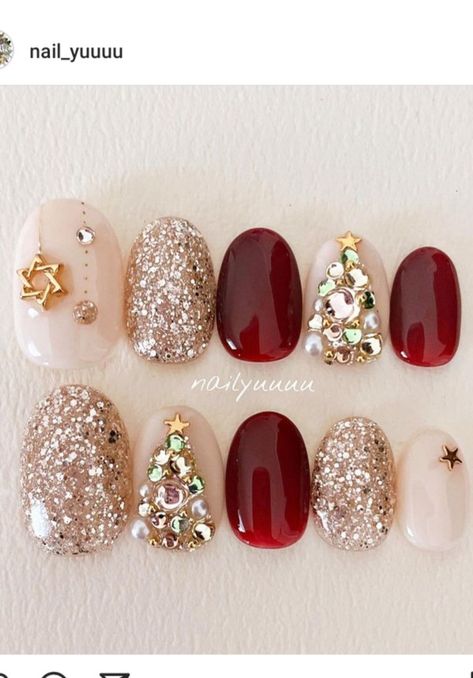 X Mas Nails Design, Nail Korean Style Christmas, Xmas Nail Art, Retro Nails, Hello Nails, Nail Art Designs Videos, Soft Nails, Clean Nails, Trendy Nail Art