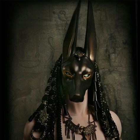 Anubis Mask Drawing, Bastet Goddess Costume, Anubis Headdress, Jackal Costume, Anubis Outfit, Anubis Aesthetic, Anubis Cosplay, Anubis Costume, Pharaoh Mask