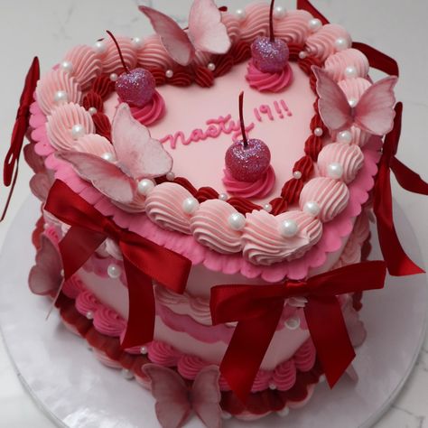 19 💗🍒 - Cake Details - Size: Standard 7” (two layers) Add-ons: Pearls (edible) + red bows (not edible) + butterflies (edible) + glitter cherries (edible) currently not available #emmacakesseattle #emmacakes #cakes #seattle #seattlecakes #customcakes #heartcake Heart Birthday Cake Ideas, Valentines Cakes And Cupcakes, Heart Cake Design, Heart Birthday Cake, Birthday Sweets, Heart Birthday, Bow Cakes, Heart Cakes, Cool Cake Designs