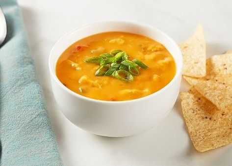 In this blog, I will share with you a Mcalister's Chicken Tortilla Soup Recipe that is super comforting. Tortilla Soup Recipe Crockpot, Creamy Chicken Tortilla Soup, Chicken Tortilla Soup Recipe, Chicken Tortillas Soups Recipe, Tortilla Soup Recipe, Chocolate Pie, Salad Recipes For Dinner, Chicken Tortilla Soup, Chicken Tortilla