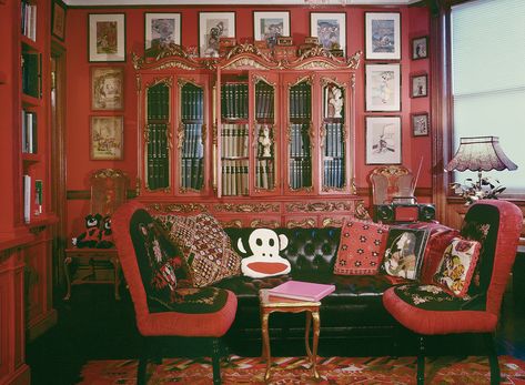 Maximalist Living Room, Victorian Boho, 70s Interior, Maximalist Interior, Otaku Room, Old Apartments, Chic Art, Ocean Colors, Red Rooms