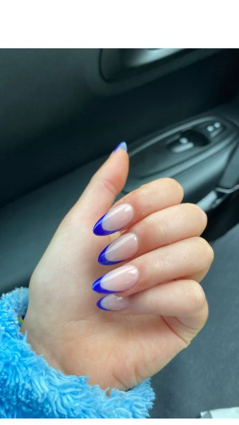 blue french tips almond Navy Blue Nails French Tip, Blue French Tips, Wide Nails, Blue Bedding, Nail Designs Summer, Almond Nails, French Nails, Pink Blue, Nail Inspo