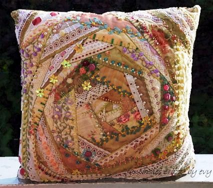 . Crazy Quilt Stitches, Crazy Quilt Blocks, Crazy Patchwork, Crazy Quilting, Silk Ribbon Embroidery, Quilt Stitching, Quilted Pillow, Ribbon Embroidery, Crazy Quilts