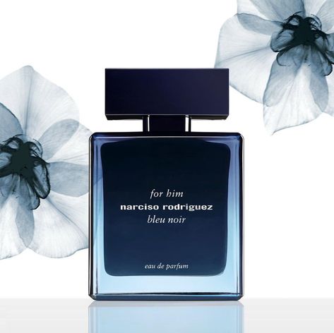 ✨ For Him - Narciso Rodriguez Bleu Noir ✨ A bold and refined fragrance with a blend of fresh spice, warm musk, and woody notes. Perfect for the modern man who radiates elegance and mystery. 💙 Top Notes: Cardamom, Nutmeg 💙 Heart: Musk 💙 Base: Blue Cedar, Ebony Wood #NarcisoRodriguez #BleuNoir #FragranceForMen #TimelessElegance #PerfumeLovers Fresh Spices, Woody Notes, Narciso Rodriguez, Ebony Wood, Modern Man, The Modern, Timeless Elegance, Fragrance, Wood