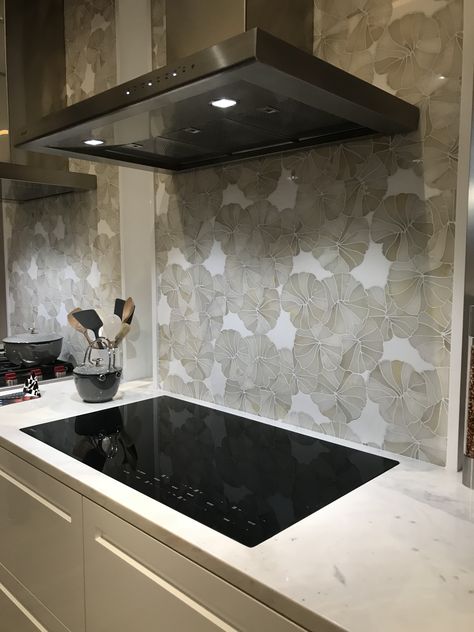 Amazing Kitchens, Induction Stove Top, Bridal Jewellery Design, Induction Cooktop, Kitchen Inspiration Design, Kitchen Designs, Bridal Jewellery, Jewellery Design, Dream Room