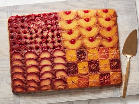 Four-Flavor Sheet Pan Upside-Down Cake Crabmeat Dip, Cookout Desserts, Apple Crisps, Summer Party Ideas, Cake Slices, Sheet Pans, Baking Cakes, Sheet Cakes, Pineapple Upside