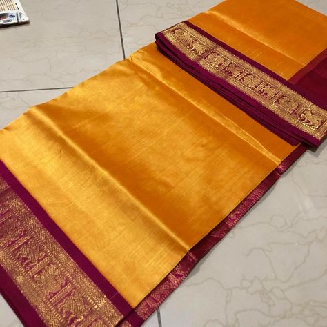 Mango Yellow Saree With Contrast Blouse, Madisar Saree, Contrast Saree, Bride Sarees, Silk Saree Blouse Designs Patterns, Bengali Saree, Maroon Saree, Mango Yellow, Blue Silk Saree