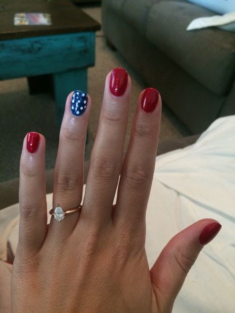 Diy Fourth Of July Nails, Fourth Of July Nails Easy, July 4th Nails, Easy Nail Art Tutorial, Nails July, Summer Nails Diy, 4th Nails, Patriotic Nails Design, Pride Nails