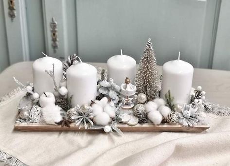 Creative Christmas Ideas, Christmas Advent Wreath, Fancy Christmas Ornaments, Christmas Candle Decorations, Christmas Centerpieces Diy, Easy Christmas Decorations, Diy Christmas Decorations Easy, Handmade Christmas Decorations, Easy Christmas Diy