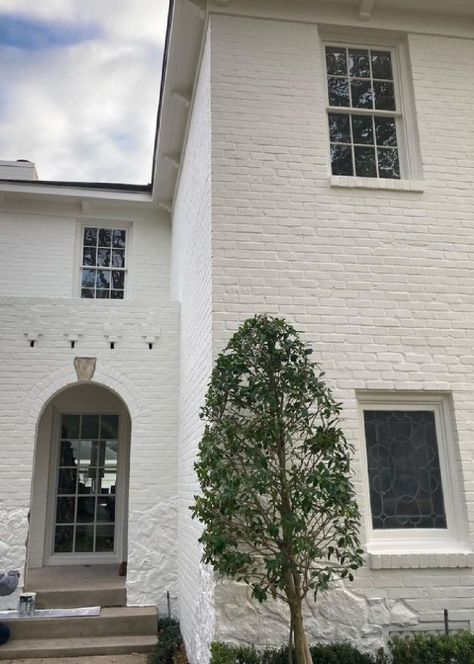 White Dove Painted Brick Exterior, Historic White House Exterior, White Dove Benjamin Moore Exterior House, White Exterior With White Windows, Linen White Exterior Paint, Exterior Paint Sheen Guide, Exterior White Brick Paint Colors, Ballet White Exterior Paint, Benjamin Moore White Dove Exterior House