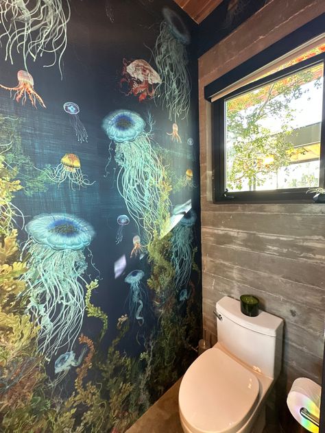 Mural Art Bathroom, Ocean Wall Mural Painting Diy, Ocean Wall Mural Painting, Deep Ocean Bathroom, Bathroom Panels Wall, Underwater Mural Painting, Ocean Mural Bedroom, Deep Sea Bathroom, Bathroom Mural Ideas