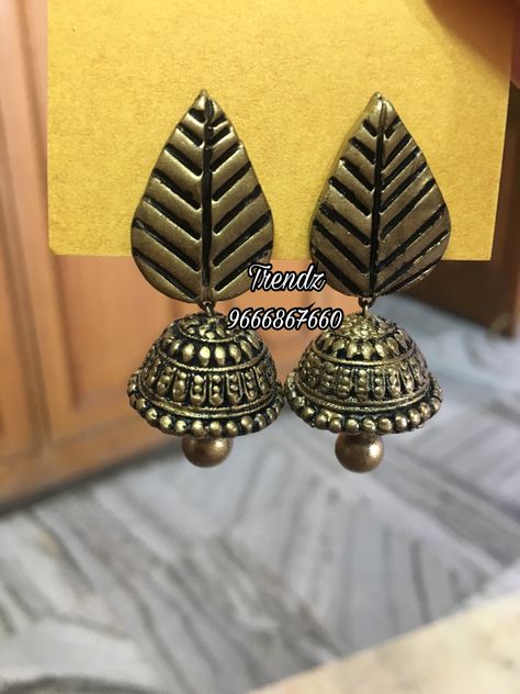 Terracotta Jhumkas, Dry Clay Earrings, Air Dry Clay Earrings, Academic Cv, Jhumka Design, Diy Bangles, Terracotta Jewellery Making, Terracotta Jewellery Designs, Indian Wall Art