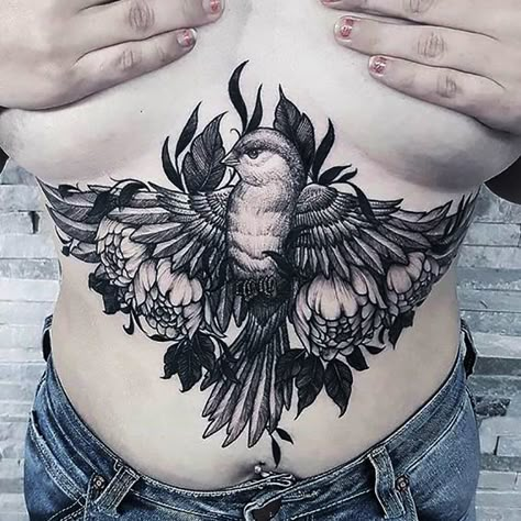 Peacock Stomach Tattoo, Fem Tattoos, Bird And Flower Tattoo, Sternum Tattoo Design, Underboob Tattoo Designs, Sternum Tattoos, Vogel Tattoo, Stomach Tattoos Women, Stomach Tattoo