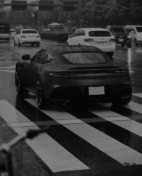 Lux Cars, Classy Cars, Luxury Aesthetic, Super Luxury Cars, Best Luxury Cars, Black And White Aesthetic, Black Aesthetic Wallpaper, Black Car, White Photo