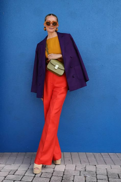 Red Wide Leg Pants, Rainbow Plaid, Maximalist Fashion, Blair Eadie, Colour Combinations Fashion, Color Blocking Outfits, Atlantic Pacific, Elegant Blazers, Iconic Dresses