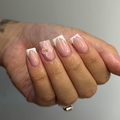 🌸🤍🫧 . Book under, “2 feature nails” Price: £40 Length: 1 magnets Shape: Square . . . . . #nails #nailsofinstagram #nailsnailsnails #nailsart #nailstagram #nailsdesign #nailart #naildesign #nailporn #nailaddict #nailinspo #acrylics #acrylicnails #acrylicsnails #Luton #lutonnails #Lutonnailtech Nail Poses, Nail Prices, Blue Acrylic Nails, Subtle Nails, Girly Acrylic Nails, Work Nails, Press Ons, Short Acrylic Nails Designs, Beautiful Nail Designs