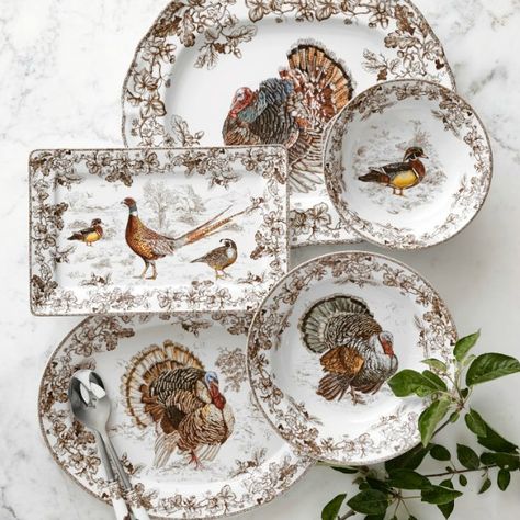 Dinnerware Sets Christmas, Thanksgiving Aesthetics, Gg Aesthetic, Connecticut House, Thanksgiving Dinnerware, Thanksgiving Decorating, Turkey Platter, Whispering Pines, Thanksgiving Harvest