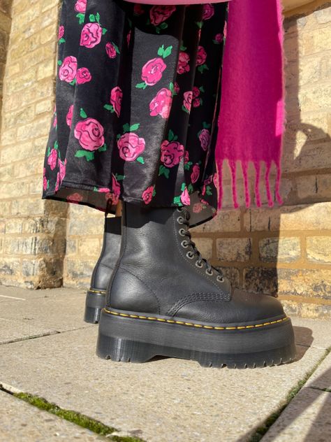 Pascal Max Dr Martens Outfit, Aesthetic Dr Martens, Dr Martens Addina Flower, Velvet Boots Outfit, Grunge Floral Dress, Dr Martens Flora, Floral Dr Martens, 90s Pretty, Merry People