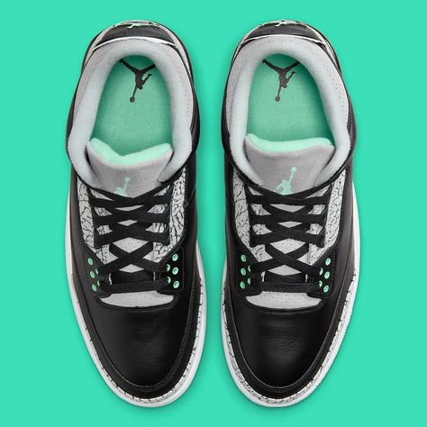 Air Jordan 3 "Black/Green Glow" CT8532-031 | SneakerNews.com Jordan 1 Green, Monochrome Background, Nba Store, Nike Snkrs, Lucky Green, Grey Elephant, Jd Sports, Air Jordan 3, Air Force 1 Low