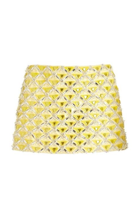 Miu Miu Fashion, Miu Miu Skirt, Luxurious Outfits, Prada Outlet, Hollister Style, Yellow Mini Skirt, Evening Outfits, Fashion Line, Teenage Fashion Outfits