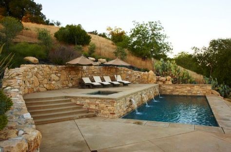 Landscape Design Inspiration For A Hilly Garden Hillside Pool, Ideas De Piscina, Mediterranean Pool, Sloped Backyard Landscaping, Contemporary Backyard, Sloped Yard, Sloped Backyard, Balkon Design, Backyard Pool Landscaping