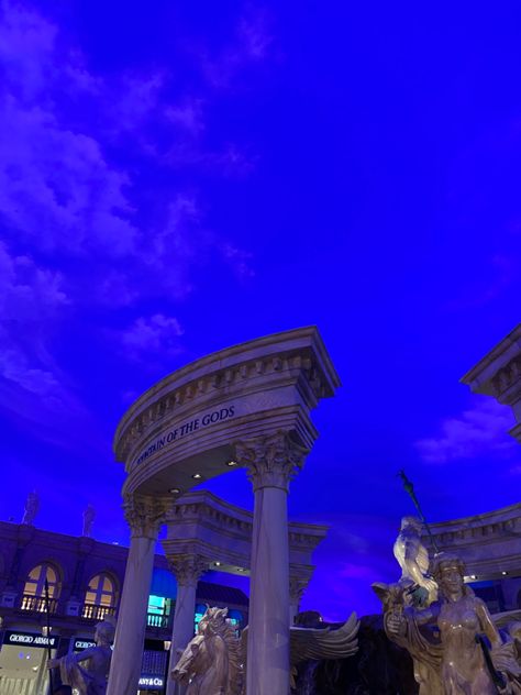 Blue sky with fountain structures Caesars Palace Las Vegas, Caesars Palace, Aesthetic Pics, Aesthetic Pictures, Palace, Las Vegas, Brain, Architecture, Quick Saves