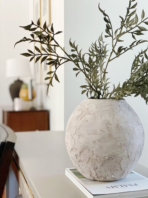 DIY Old-World Style Stone Vase — Little Reesor House Diy Painted Vases, Budget Friendly Home Decor, Old Vases, Concrete Vases, Stone Vase, Acrylic Craft Paint, Round Vase, Old World Style, Diy Pottery