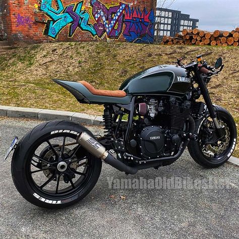 Yamaha XJR 1300 Cafe Racer Cb 450 Cafe Racer, Yamaha Xjr 1300, Bobber Scrambler, Bike Photos, Yamaha Xjr, Xjr 1300, Custom Bikes Cafe Racers, Cb 450, Yamaha Cafe Racer