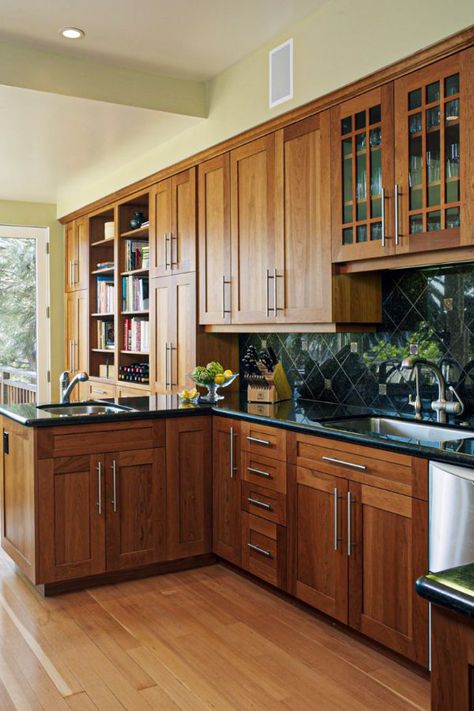 47+ Wonderful wood kitchen cabinets for Lovely home Part 44 ; wood kitchen cabinets farmhouse; wood kitchen cabinets modern; wood kitchen cabinets oak; wood kitchen cabinets with wood floors; wood kitchen cabinets white countertops; wood kitchen cabinets rustic; wood kitchen cabinets 2020; wood kitchen cabinets black countertop Cherry Wood Kitchen Cabinets, Cherry Wood Kitchens, Cherry Wood Cabinets, Cherry Kitchen, Craftsman Kitchen, Black Countertops, New Kitchen Cabinets, Wood Kitchen Cabinets, Oak Kitchen