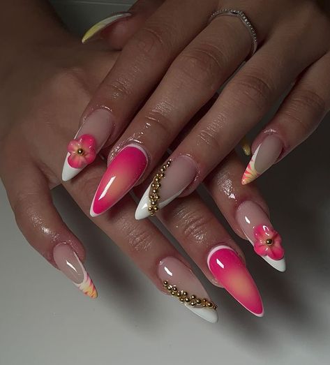 Rave Nails, Acrylic Ideas, Nails Arts, Art Deco Nails, Different Nail Designs, Long Nail Designs, Nails Now, Exotic Nails, Almond Acrylic Nails