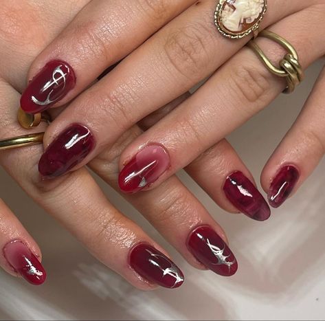 Fall Red Nails Designs, Red Nails Korean, Japanese Style Nails, Fall Red Nails, Nail References, Mary Nails, Type Nails, Rising Aesthetic, Style Nails