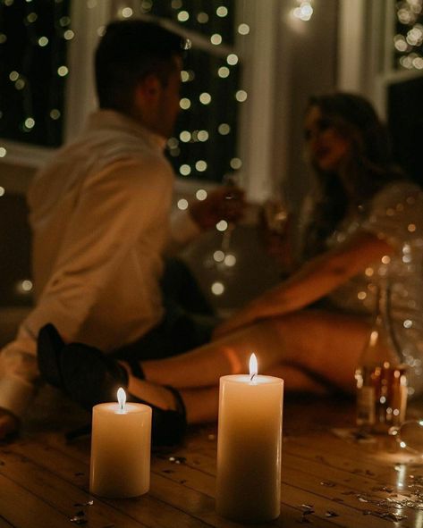 Candle Engagement Photos, New Years Eve Pictures, New Year Photoshoot, Light Shoot, Authentic Love, Love Magazine, Elegant Couple, New Year Photos, Photo Candles