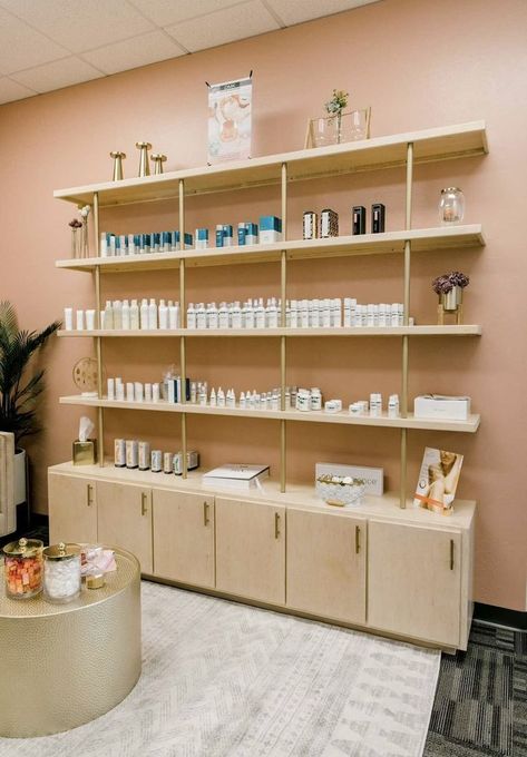 Skincare Display, Skincare Shop, Esthetician Room, Store Design Boutique, Aesthetic Shop, Beauty Clinic, Store Design Interior, Shop Front, Shop Interior Design