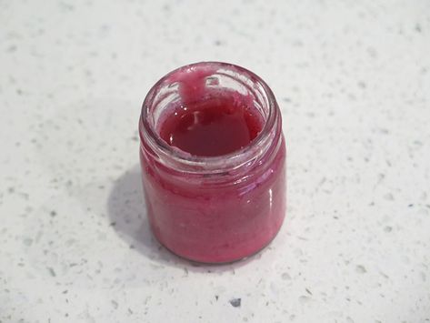 Hibiscus Lip Balm Diy, Tinted Lip Balm Diy, Lip Tint Diy, Tinted Lip Balm Recipe, Lipstick Container, Lip Balm Recipes, Homemade Lip Balm, Diy Lip Balm, Hibiscus Tea