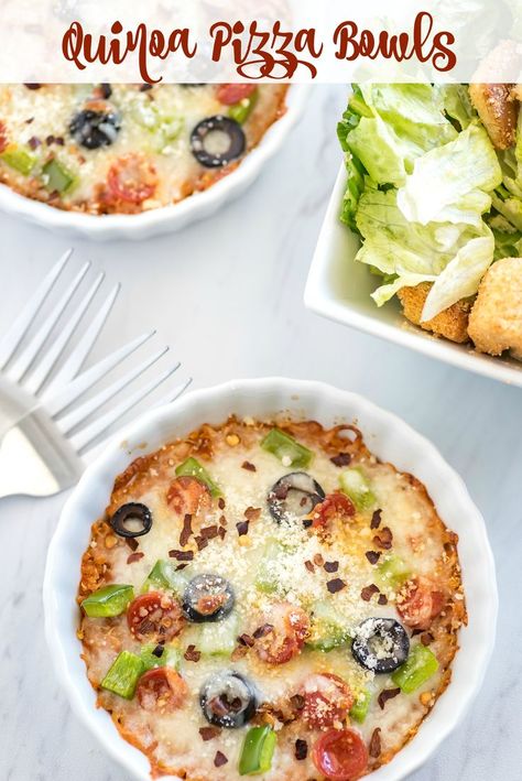 Healthy Pizza Bowl Recipe, Vegan Pizza Bowl, Continental Snacks, Quinoa Pizza Bowls, Quinoa Crust Pizza, Vegan Margarita Pizza, Pizza Quinoa, Pizza Bowls, Pizza Bowl