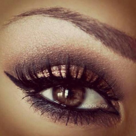 Brown eyes #PinAtoZ Silvester Make Up, Braut Make-up, Makeup Guide, Kiss Makeup, Eye Make, Pretty Eyes, Love Makeup, Pretty Makeup, All Things Beauty