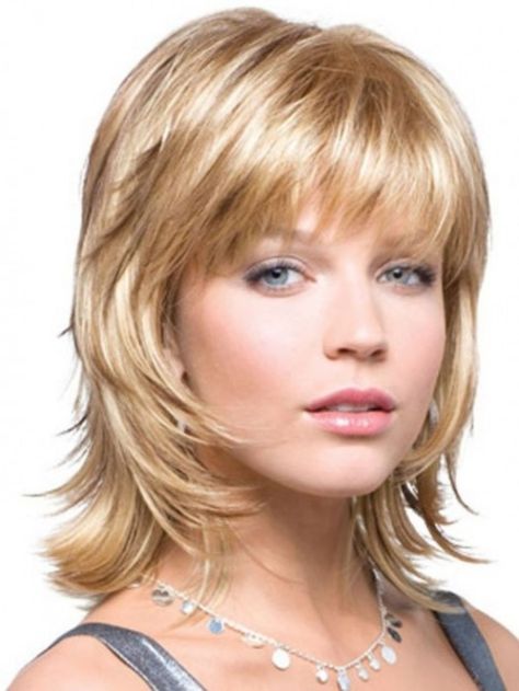 modern medium shag haircut Modern Shag Haircut, Medium Shag Haircuts, Short Shag Haircuts, Shaggy Haircuts, Shag Hairstyles, Shag Haircut, Haircuts With Bangs, Layered Hair, Hairstyles With Bangs