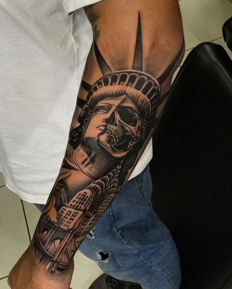 New York Leg Tattoo, New York Tattoo Sleeve, New York Tattoo Ideas For Men, New York Inspired Tattoo, Leg Tattoo Men Ideas, New York Tattoo Ideas, Nyc Tattoo Ideas, Elbow Tattoo Men, New York Tattoos