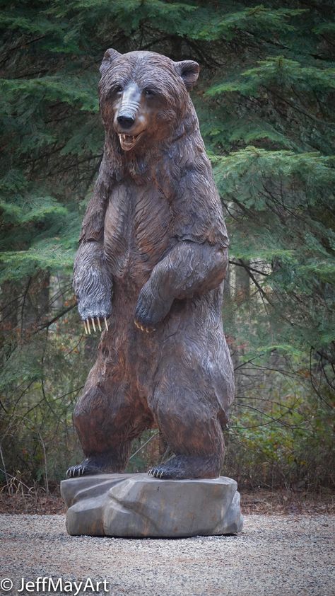 Grizzly Woodworking, Log Carving, Dystopian Art, Chainsaw Wood Carving, May Art, Graven Images, Carved Wooden Animals, Kodiak Cakes, Bear Carving