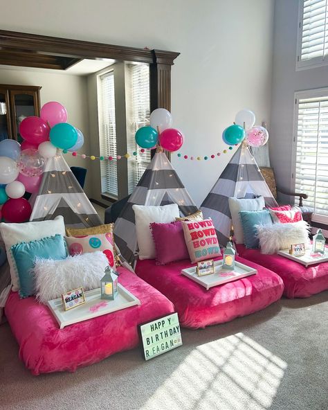 Happy birthday Reagan!! Preppy pink was one of our very first themes and still one of our very favorites to put together💗🎀 Preppy Birthday Ideas, Preppy Birthday, Preppy Pink, Put Together, Birthday Ideas, Happy Birthday, Birthday, Pink, Quick Saves