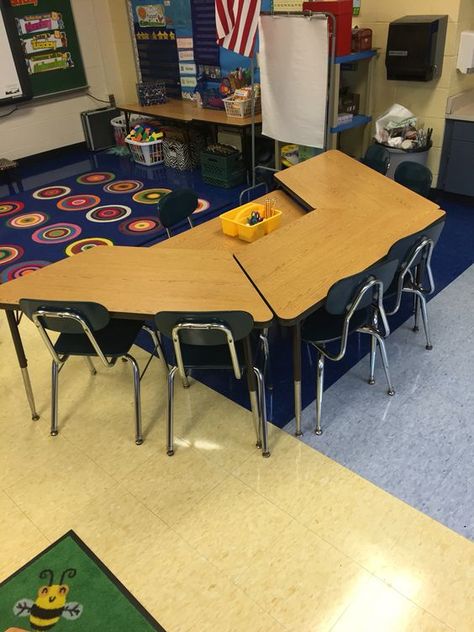 Vintage Kindergarten Classroom Table Arrangement, Classroom Desk Arrangement, Classroom Furniture Arrangement, Trapezoid Table, Kindergarten Tables, Kindergarten Classroom Organization, Desk Arrangement, Classroom Seating Arrangements, Desk Arrangements