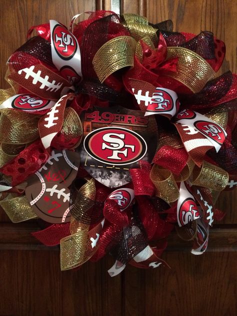 San Francisco 49ers deco mesh wreath. Nfl Wreaths Diy Deco Mesh, 49ers Wreath Deco Mesh, Nfl Wreaths Football, 49ers Decor, 49ers Crafts, 49ers Wreath, Football Team Wreaths, Nfl Wreaths, Football Wreaths